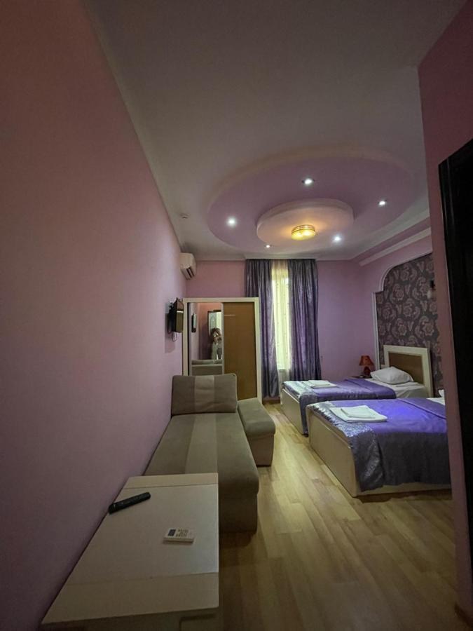 Lux Palace Hotel Kutaisi Eksteriør bilde